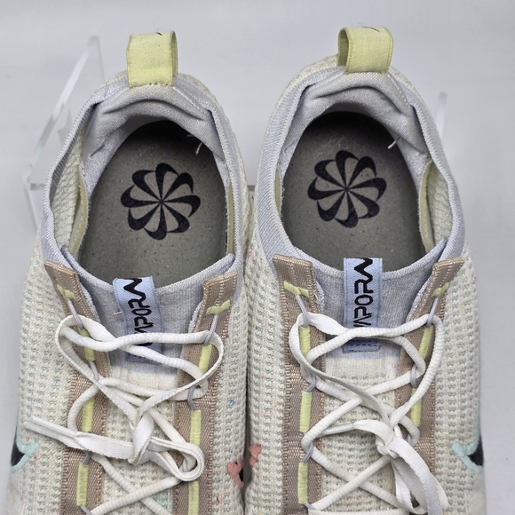 Nike Air Vapormax 2021 FK White Black Sneaker DQ7633-100 Men Size 12.5 Pre-owned - Picture 10 of 10